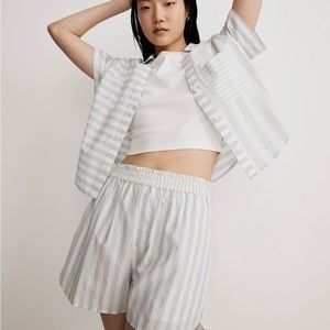 NWOT Bailey boxer pull on shorts medium